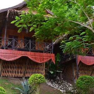 Thongbay Луангпхабанг